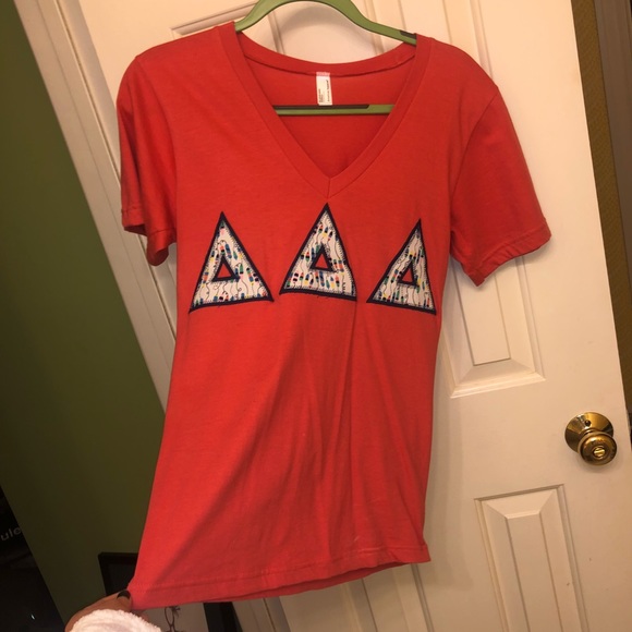 Merch bundle with Tri Delta sorority V neck - Picture 2 of 8